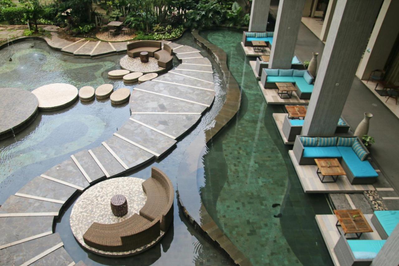 Graha Makara Suite Hotel & Residence Cikarang Kültér fotó