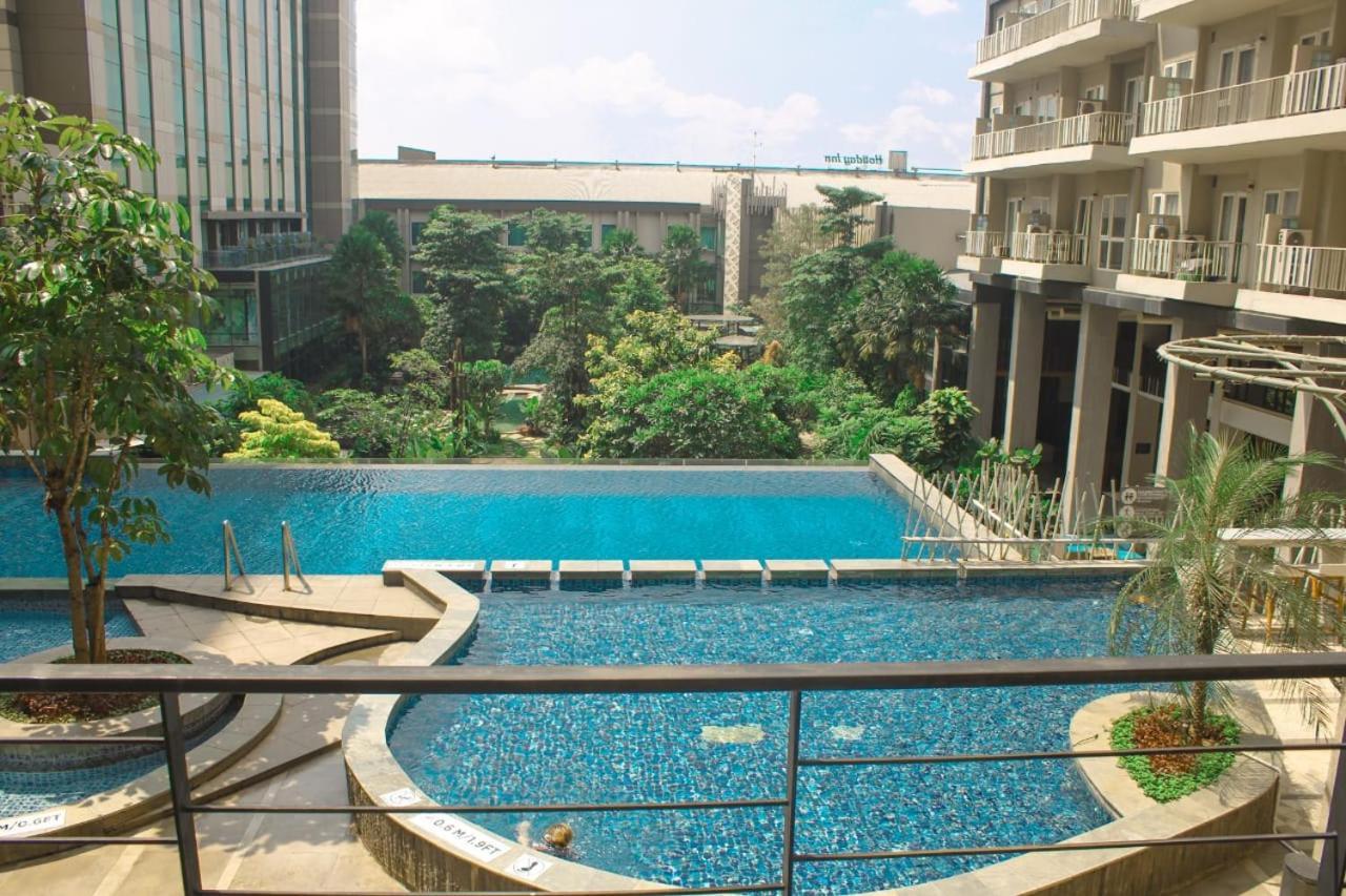 Graha Makara Suite Hotel & Residence Cikarang Kültér fotó