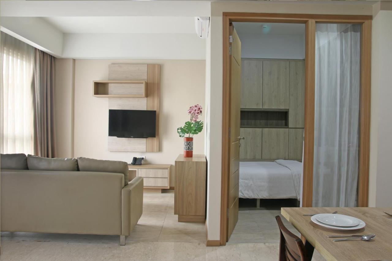 Graha Makara Suite Hotel & Residence Cikarang Kültér fotó