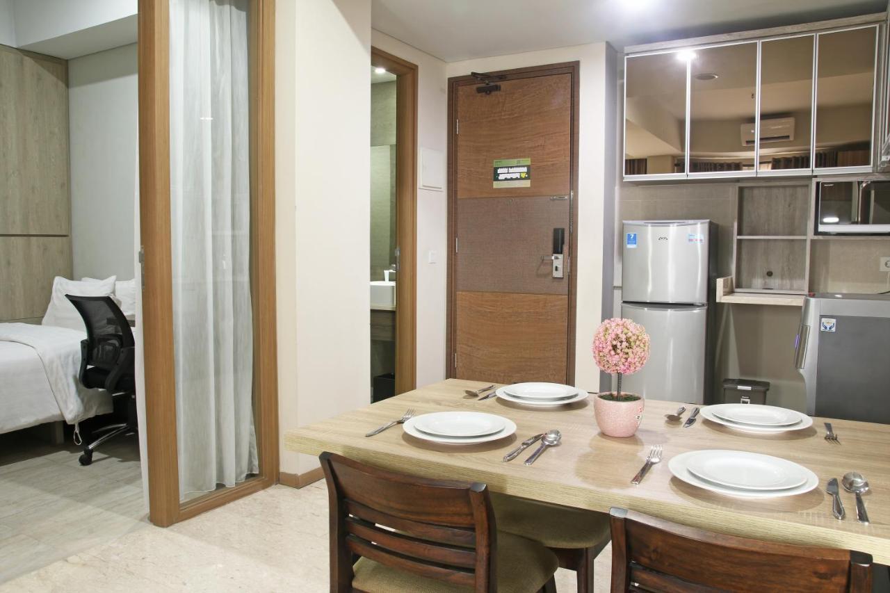 Graha Makara Suite Hotel & Residence Cikarang Kültér fotó